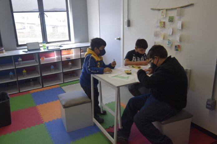 ad23b927-4928-4ee7-93a9-9ed01c85815f