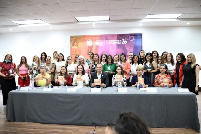 f9120f75-ae51-412e-a8dc-6f6b285ba630