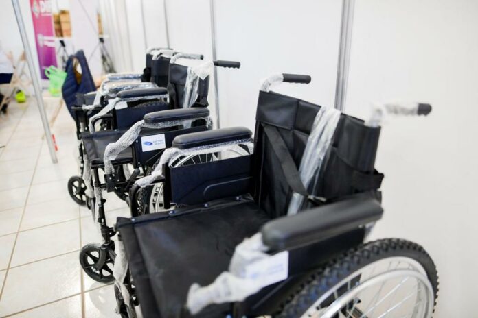 f701d735-a963-4184-9e2f-3966f54db53f