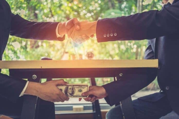 f05b985b-ff9d-47e8-b1c3-4d9505329432