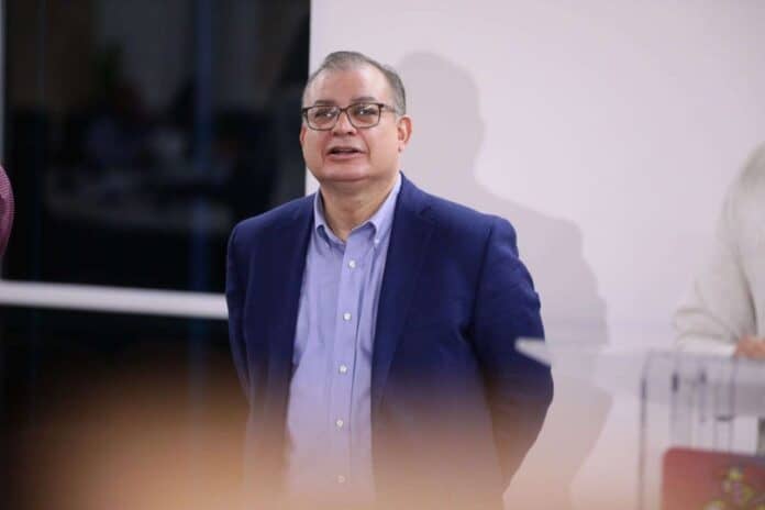 daEeGhZ521DVP3LR-1536x1023